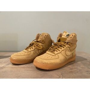 Kids ‘Nike Air Force 1 High LV8’ shoes